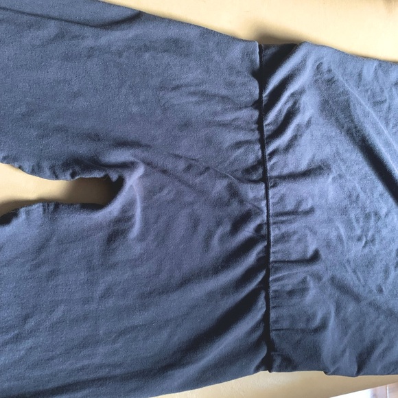 M.Rena 2 pairs. Full Length Seamless Skirted Leggings. Dark grey & black. - Picture 9 of 10